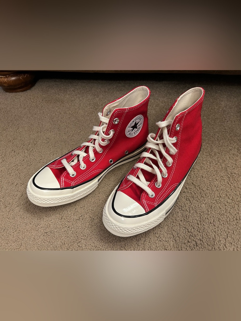 NWT Converse Chuck 70 High Top Enamel Red Canvas Lace-Up Sneakers Women's 7.5